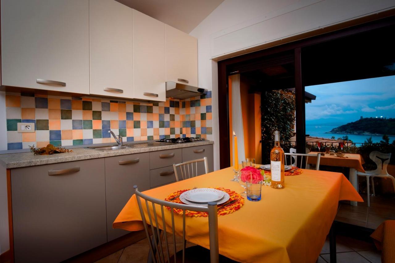 Residence Appartamenti Caffarena アルバタクス エクステリア 写真