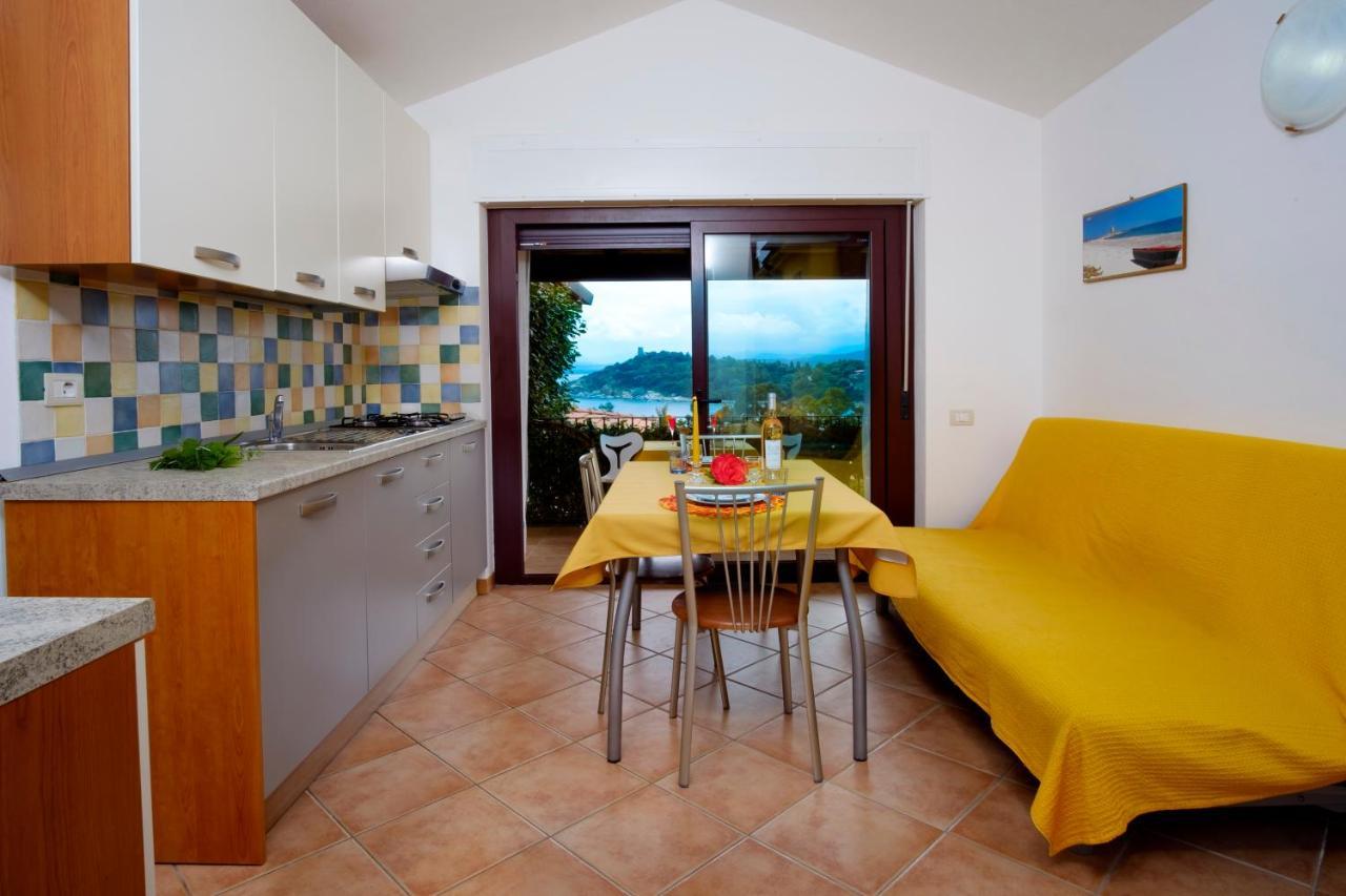 Residence Appartamenti Caffarena アルバタクス エクステリア 写真