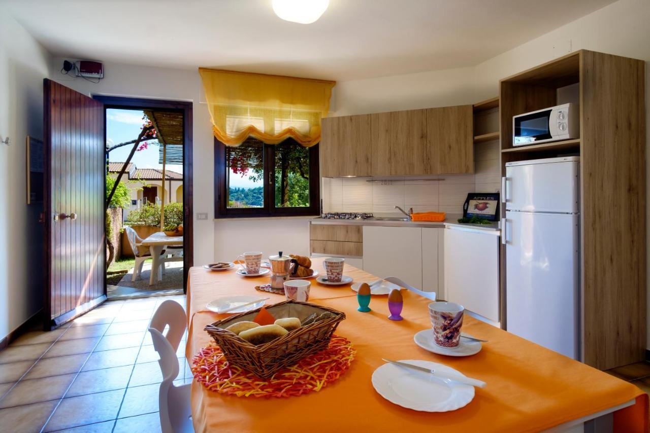 Residence Appartamenti Caffarena アルバタクス エクステリア 写真