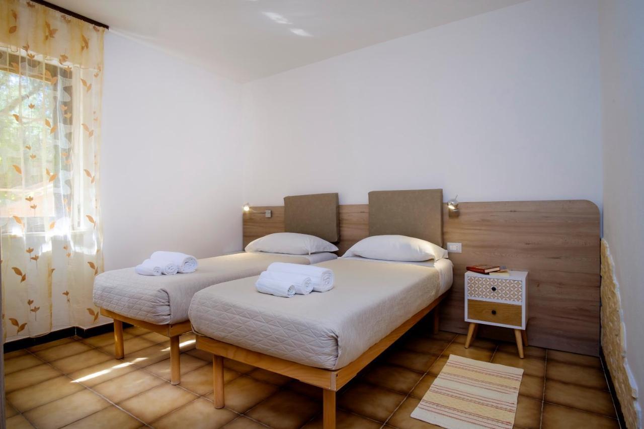 Residence Appartamenti Caffarena アルバタクス エクステリア 写真